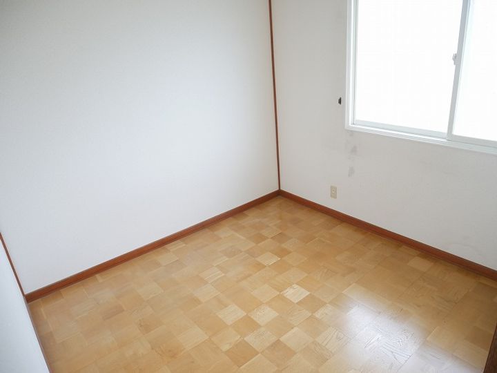 西尾ハイツの内装