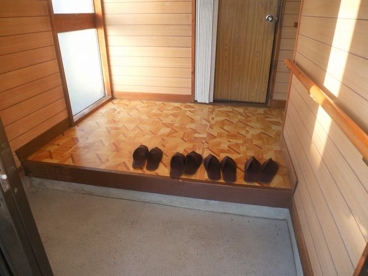 北海道岩見沢市南町八条3丁目(一戸建)の賃貸物件の玄関