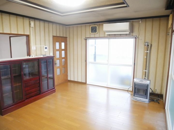 北海道岩見沢市一条東10丁目(一戸建)の賃貸物件の居間