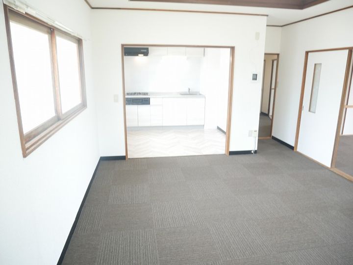 北海道岩見沢市緑町4丁目(一戸建)の賃貸物件の居間