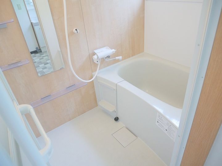 北海道岩見沢市緑町4丁目(一戸建)の賃貸物件の風呂