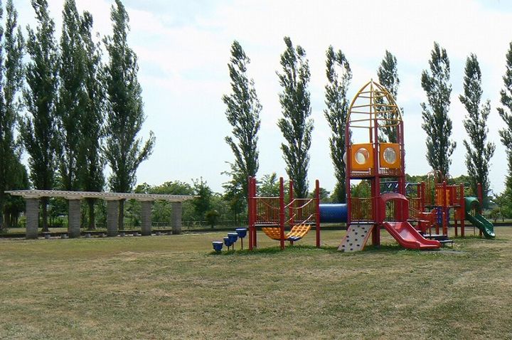 北海道岩見沢市緑町4丁目(一戸建)の賃貸物件の周辺