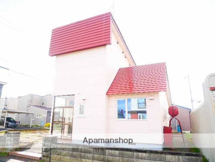 北海道岩見沢市緑町5丁目の賃貸アパートの外観