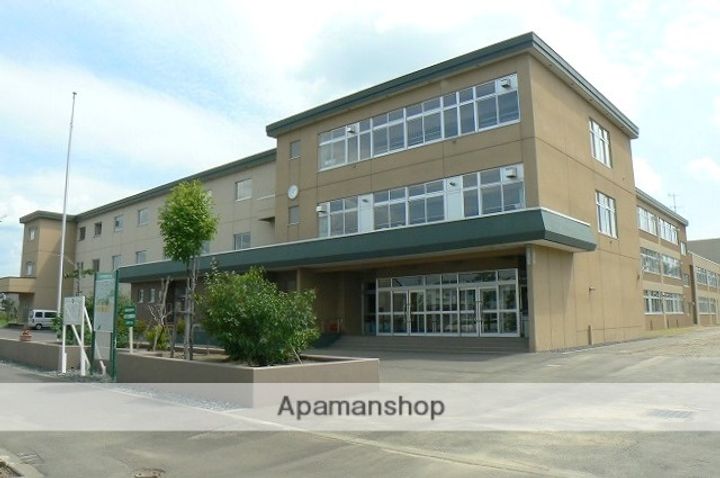 北海道岩見沢市緑町5丁目の賃貸アパートの周辺