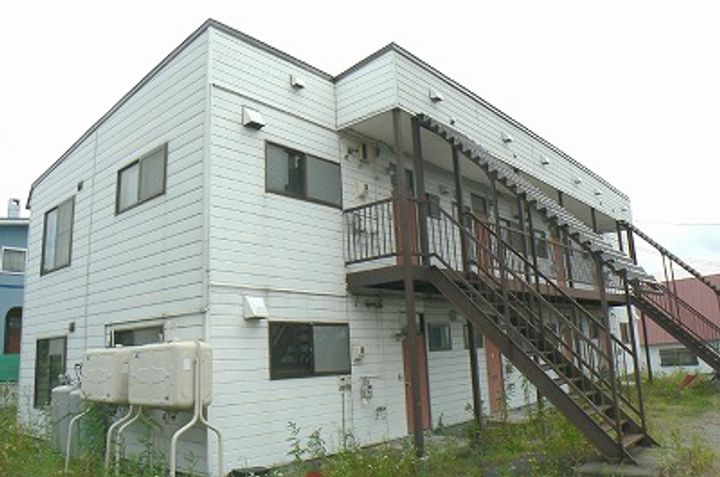 金子アパートの外観