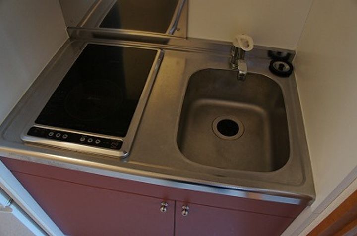 レオパレスPEACEFUL元町212のキッチン