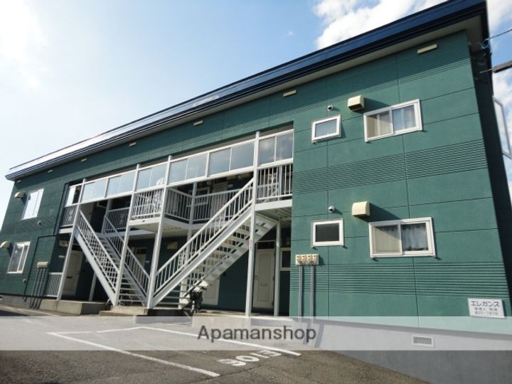 北海道滝川市西町5丁目の賃貸アパートの外観