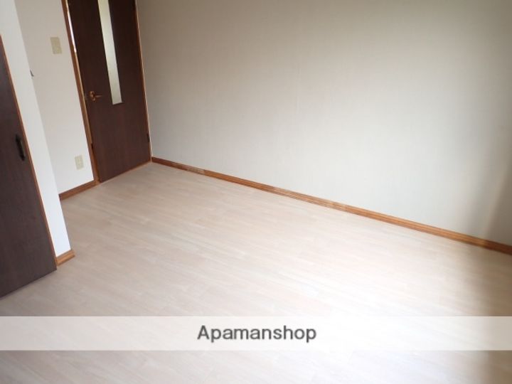 ハイツ田中の居間