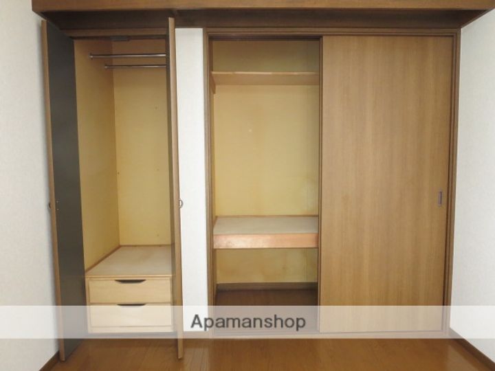 エレガンスの内装