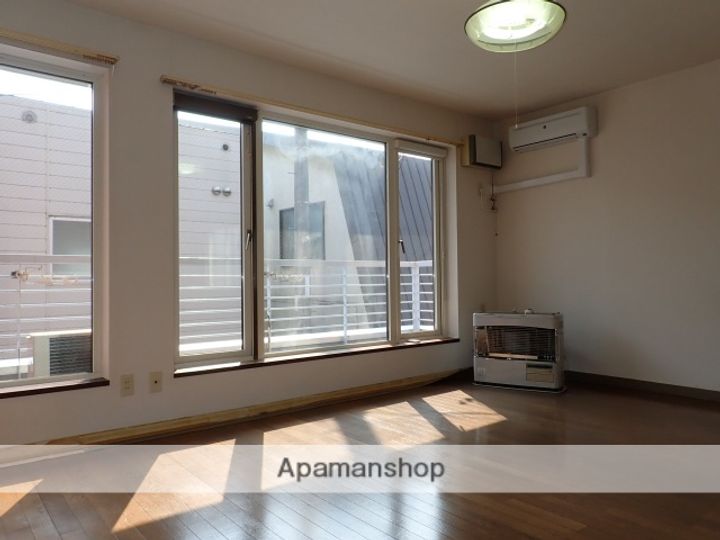 ドルチェ・Ⅰの居間