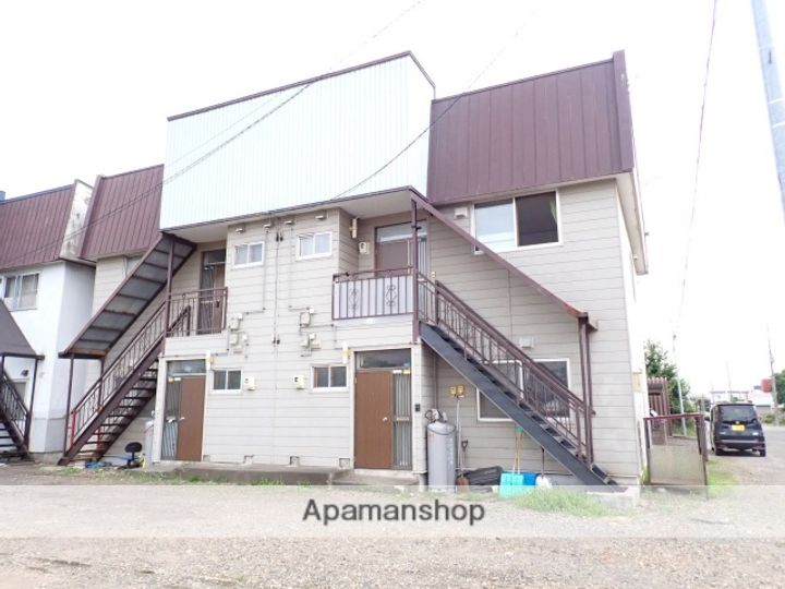 東町第二コーポAの外観