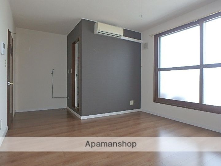 セブンビルマンションの居間