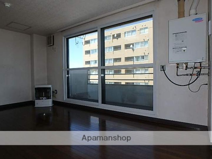 TSUMOTOクリーンハイツの居間