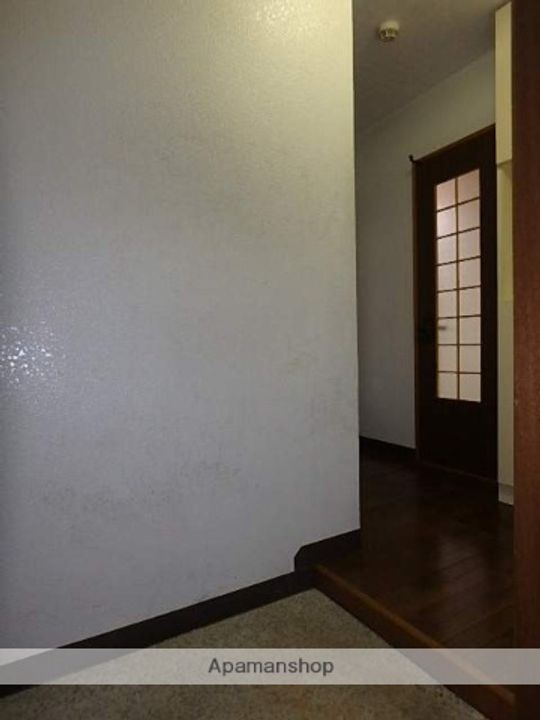 TSUMOTOクリーンハイツの玄関