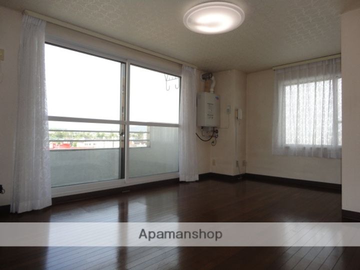 TSUMOTOクリーンハイツの居間