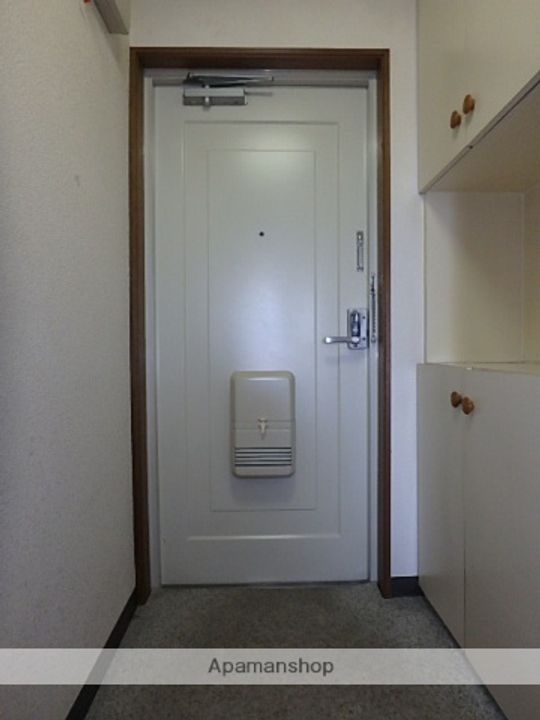 TSUMOTOクリーンハイツの玄関