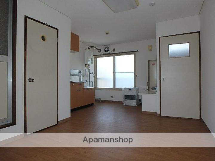 滝川第2総合ハイツの居間