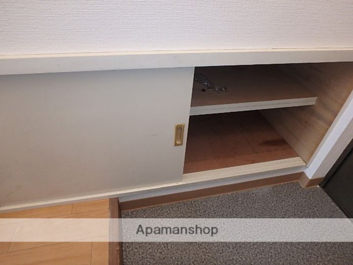 滝川第2総合ハイツの玄関