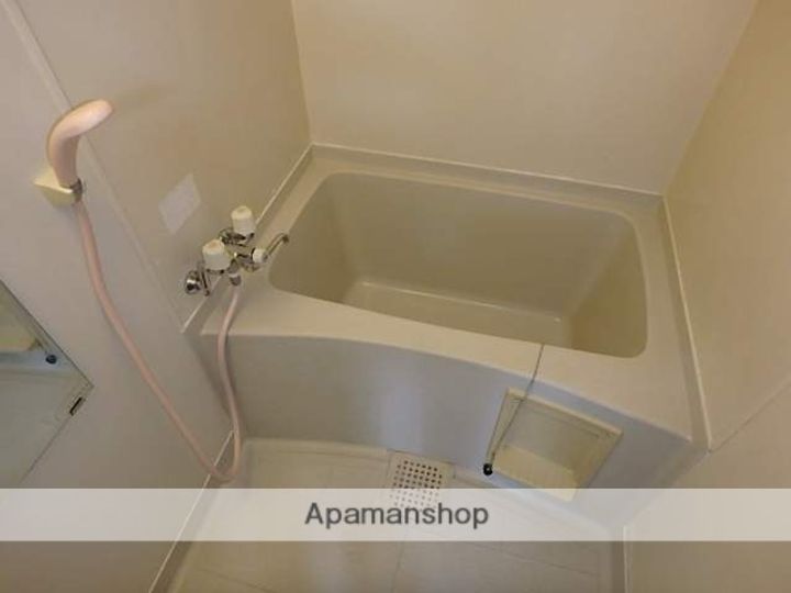 シルキーの風呂