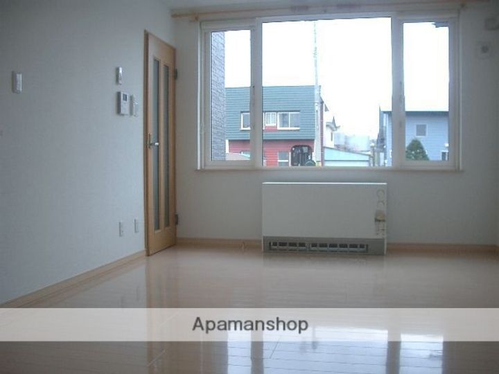 クローバーの居間