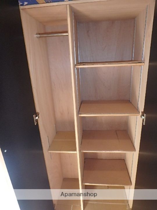 クローバーの内装