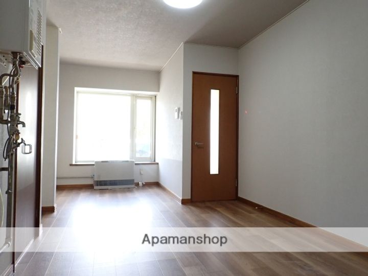 フィール幸町3の居間