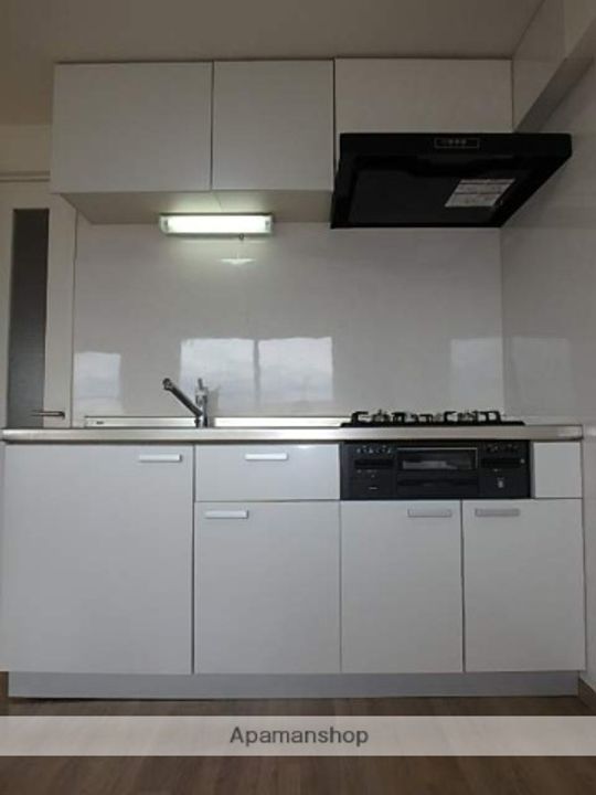 第2日新マンションのキッチン