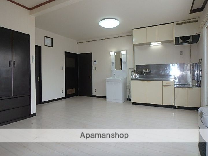 ハイツ中村202の内装