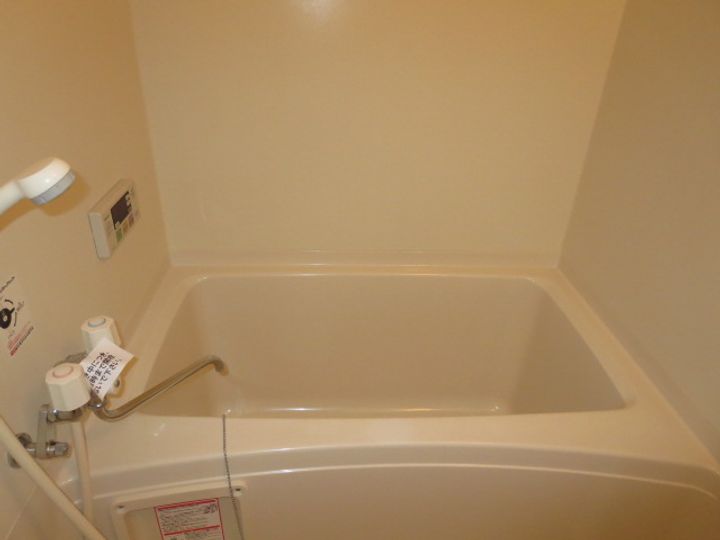 ベルグランデCの風呂