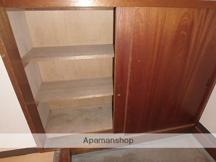 ハイツ石山の内装