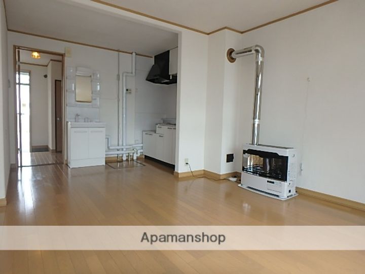 ゆうなみハイツの居間