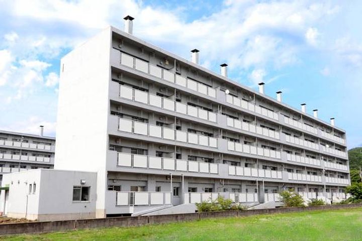 ビレッジハウス大町1号棟0107の外観