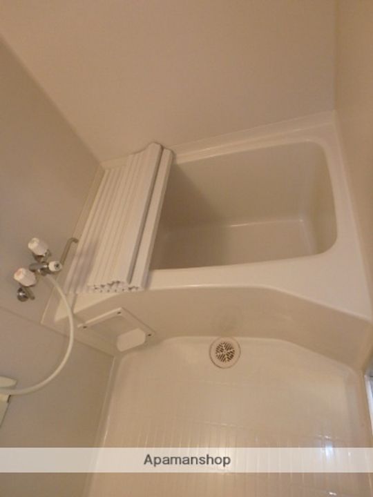 ハイツファミーの風呂