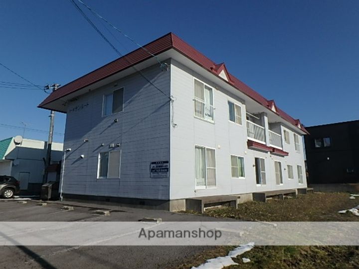 コーポサンルートの外観