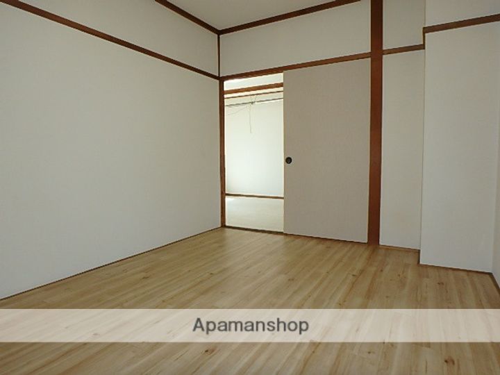 マンション成吉思汗の内装