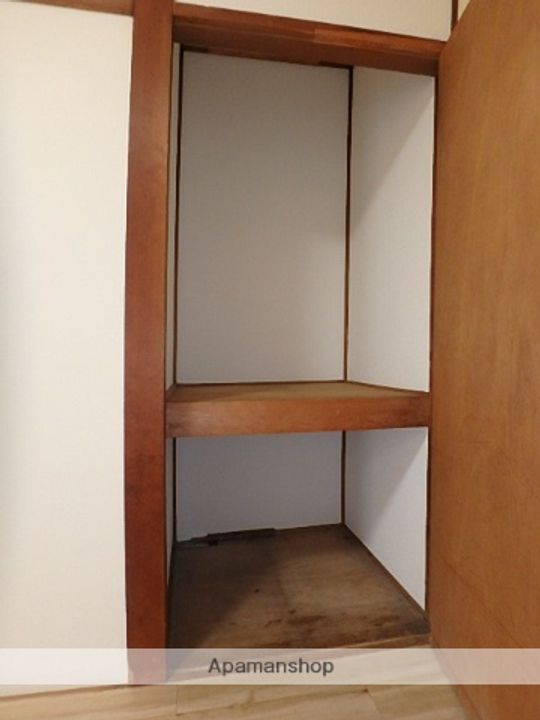 マンション成吉思汗の内装