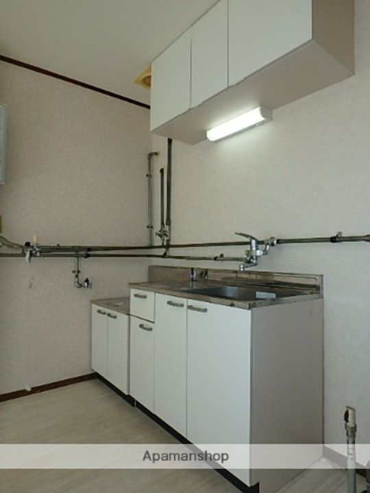 マンション成吉思汗のキッチン