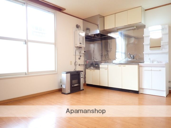 サンリバーの居間