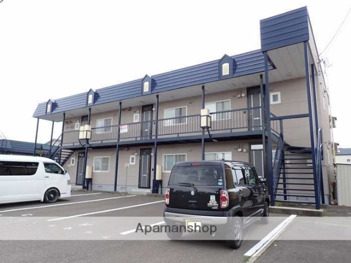 アルファイーストの外観