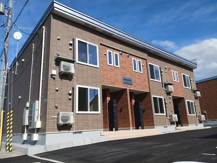 ドミネートスカイの外観