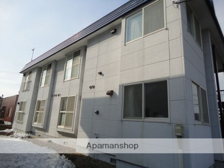 ハイツ山野の外観