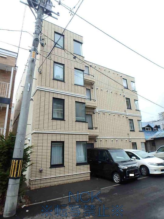 エクセレントハウス421108の外観