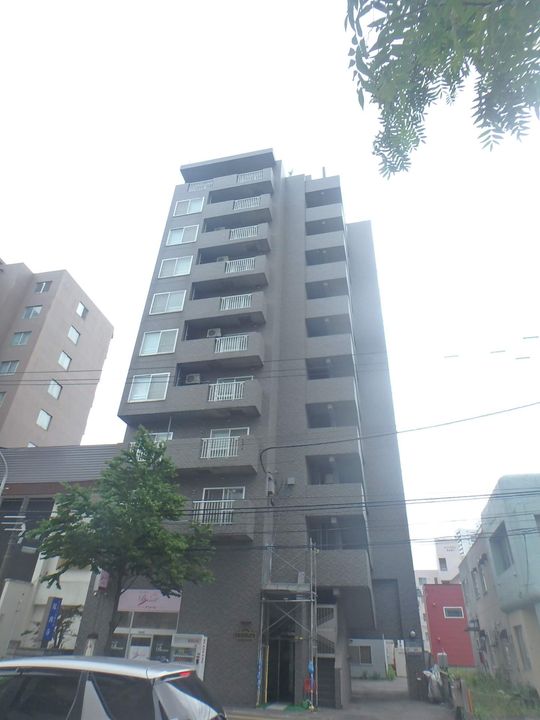 ラビエ円山501の外観