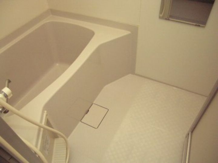 ルピナス7・8の風呂