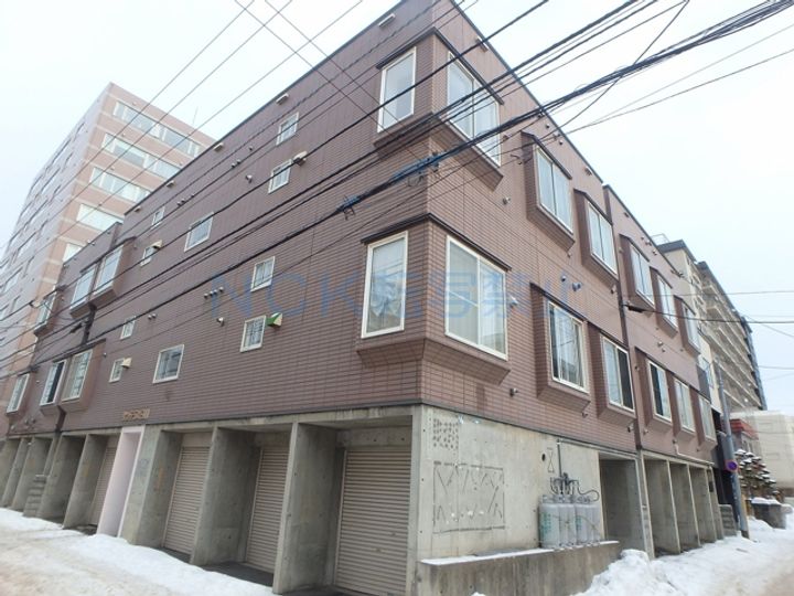 サンテラス911の外観