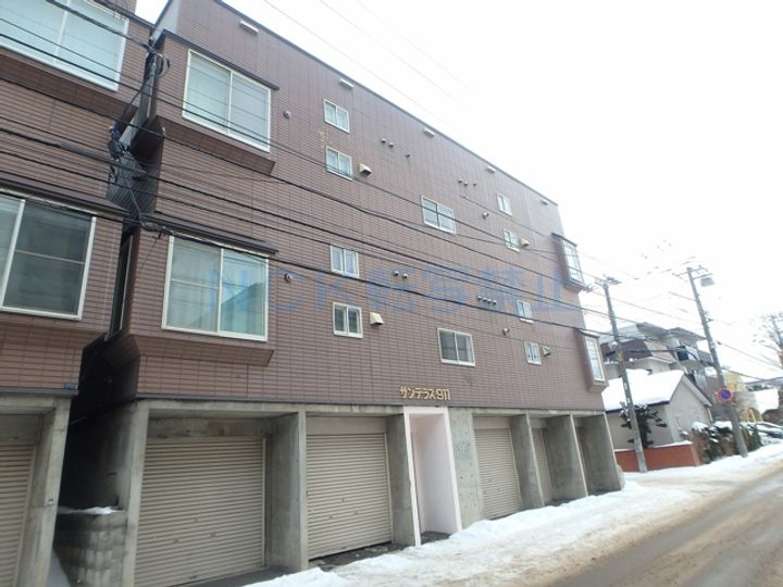 サンテラス911の外観