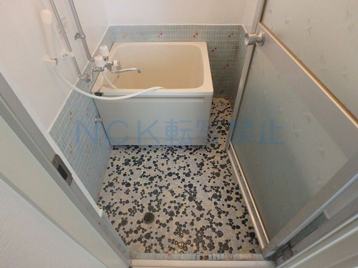 第6ハイツ幸梅3の風呂