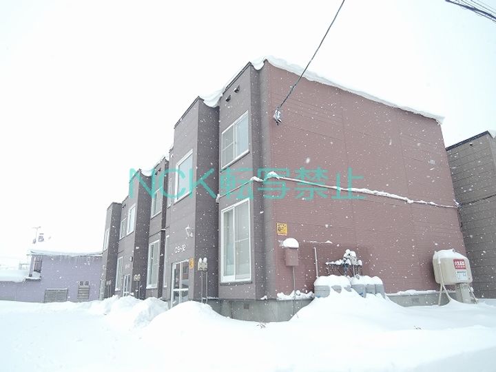 アパートメントワキザカC11の外観