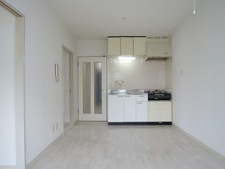 クレストテージ伏見の内装