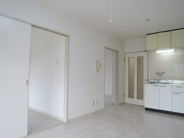 クレストテージ伏見の内装